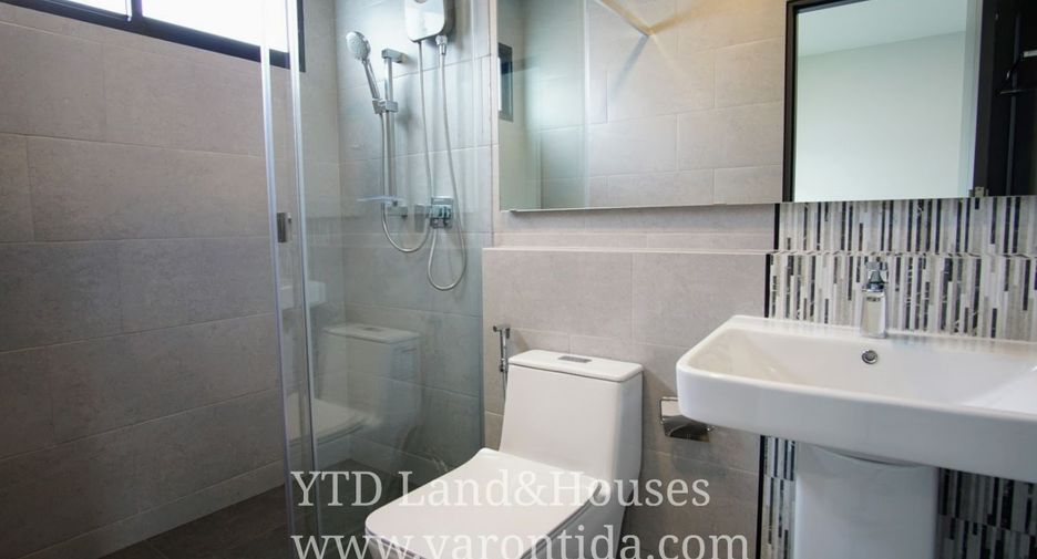 For rent 3 bedrooms house in Bang Phli, Samut Prakan