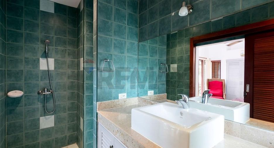 For sale 3 bedrooms villa in Ko Samui, Surat Thani