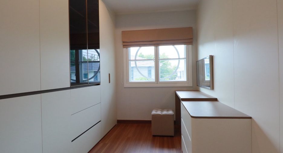 For rent 4 bedrooms house in Hang Dong, Chiang Mai