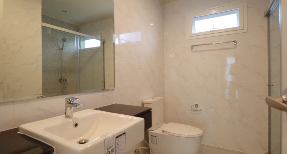 For rent 4 bedrooms house in Hang Dong, Chiang Mai
