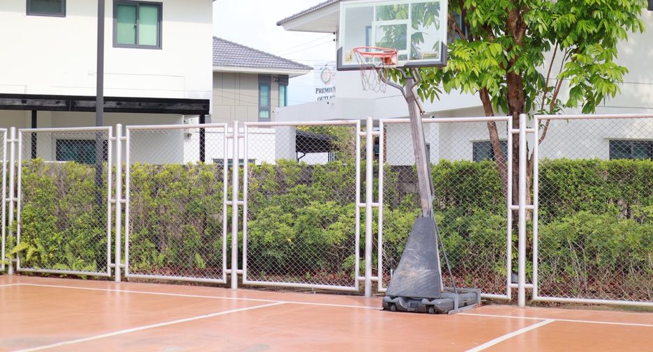 For rent 4 bedrooms house in Hang Dong, Chiang Mai