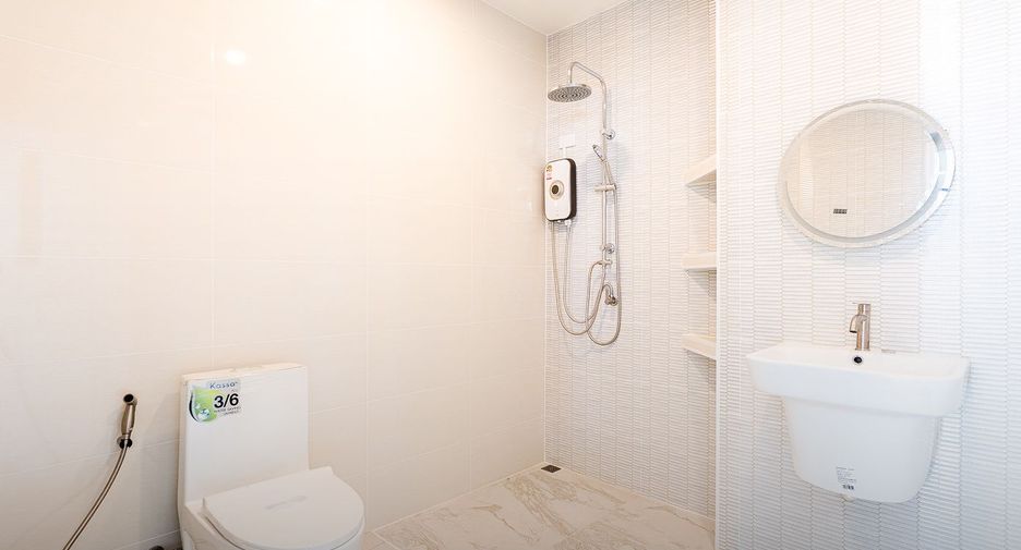 For sale 4 bedrooms house in Pak Kret, Nonthaburi