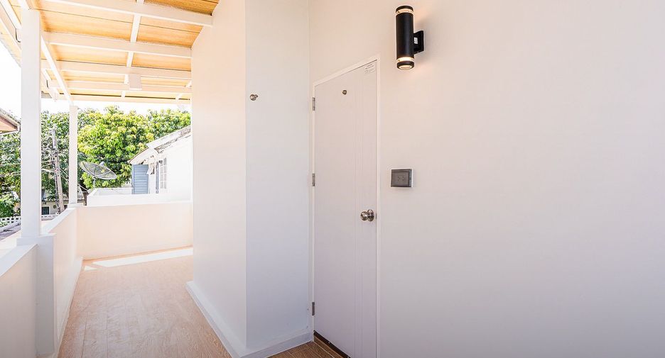 For sale 4 bedrooms house in Pak Kret, Nonthaburi