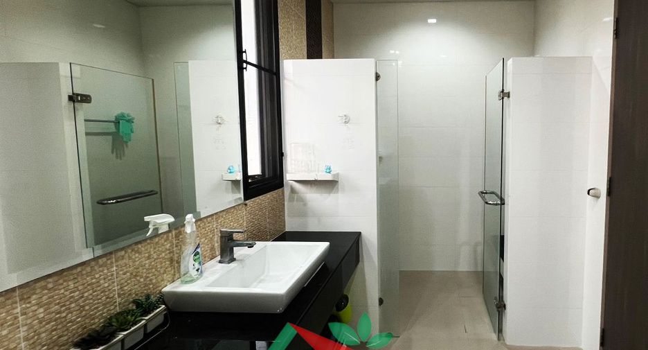 For sale 4 bedrooms house in Bang Bua Thong, Nonthaburi