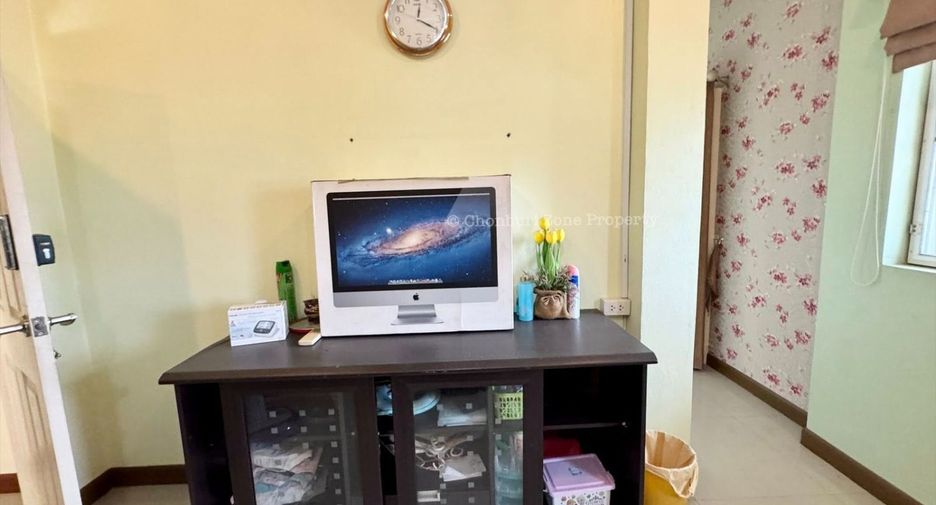 For rent and for sale 4 bedrooms house in Si Racha, Chonburi
