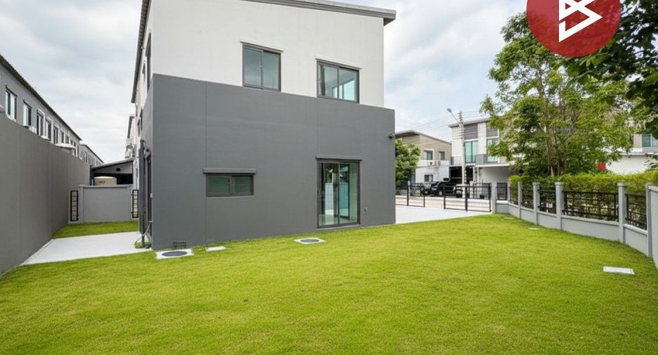 For sale 3 bedrooms house in Nakhon Chai Si, Nakhon Pathom