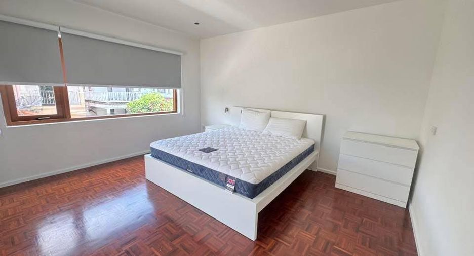 Haus zur Miete mit 3 Zimmer in Si Racha, Chonburi