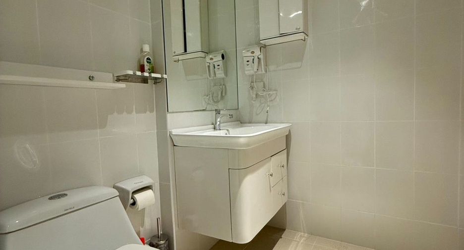 For sale 1 bed condo in Pratumnak, Pattaya
