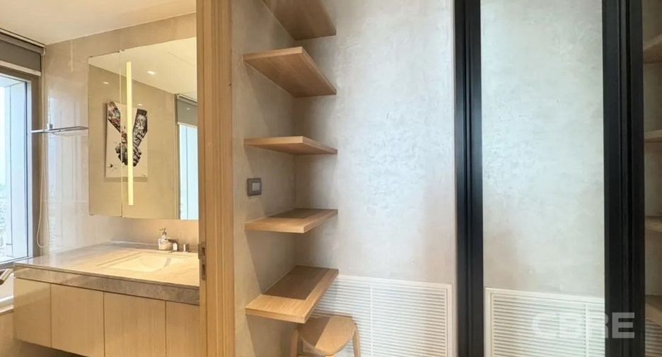 For sale 1 bed condo in Khlong San, Bangkok