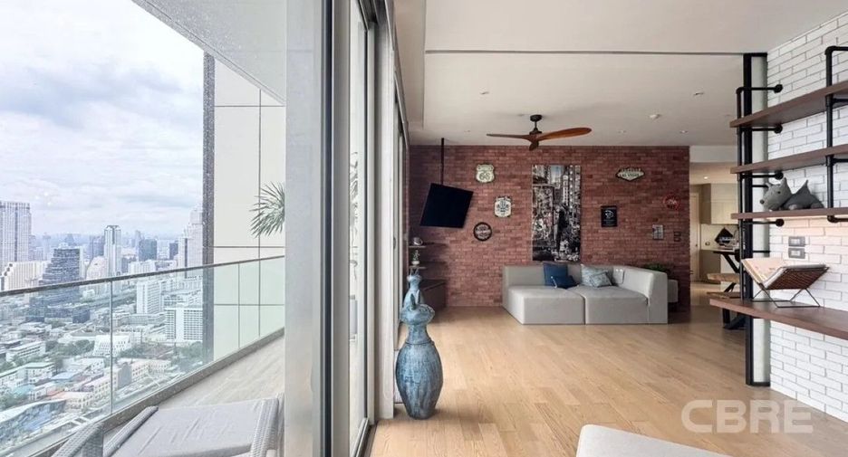 For sale 1 bed condo in Khlong San, Bangkok