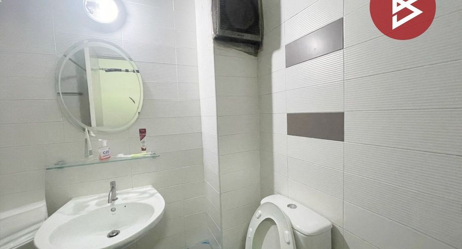 For sale 3 ベッドルーム townhouse in Prawet, Bangkok