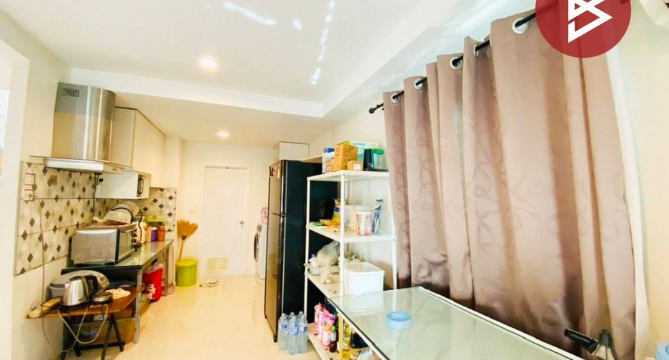 Продажа 4 спальни дом в Mueang Samut Sakhon, Самутсакхон