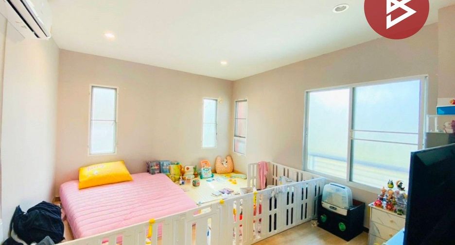 Продажа 4 спальни дом в Mueang Samut Sakhon, Самутсакхон
