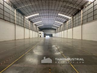 À louer entrepôt à Bang Phli, Samut Prakan