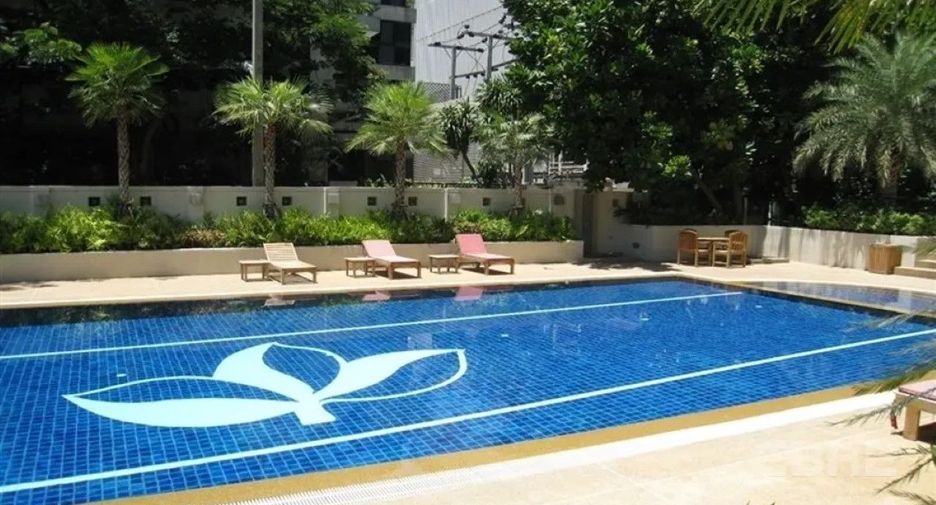 For sale 3 bedrooms condo in Pathum Wan, Bangkok