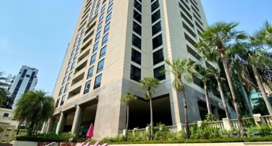 For sale 3 bedrooms condo in Pathum Wan, Bangkok