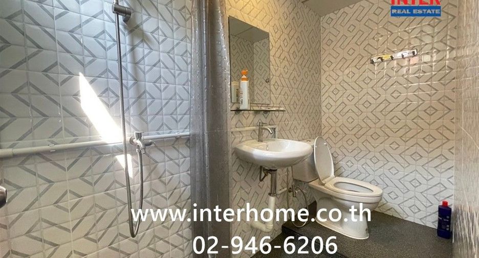 For sale 3 bedrooms house in Don Mueang, Bangkok