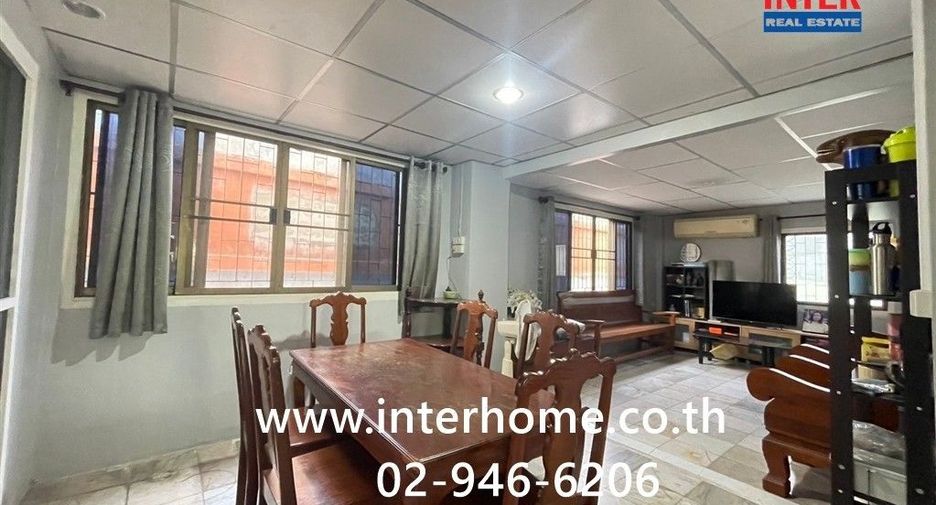 For sale 3 bedrooms house in Don Mueang, Bangkok
