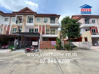 Casa adosada en venta de 3 habitaciones en Thung Khru, Bangkok