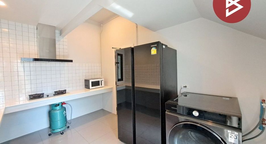 出租 4 卧室 独立屋 在 Bang Phli, Samut Prakan