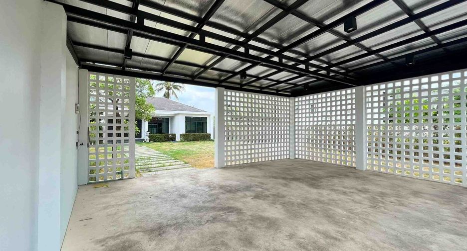 For rent 2 bedrooms house in Mueang Chiang Mai, Chiang Mai