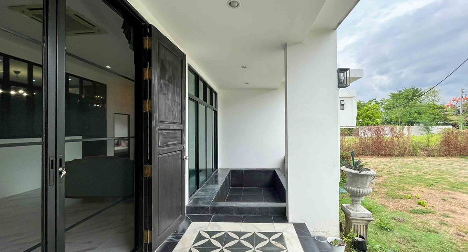 For rent 2 bedrooms house in Mueang Chiang Mai, Chiang Mai