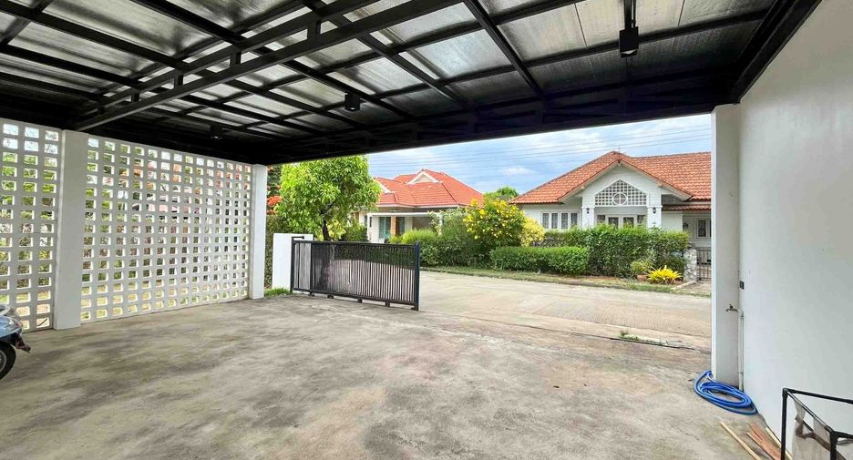 For rent 2 bedrooms house in Mueang Chiang Mai, Chiang Mai