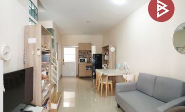 Reihenhaus zum Kauf mit 4 Zimmer in Lak Si, Bangkok