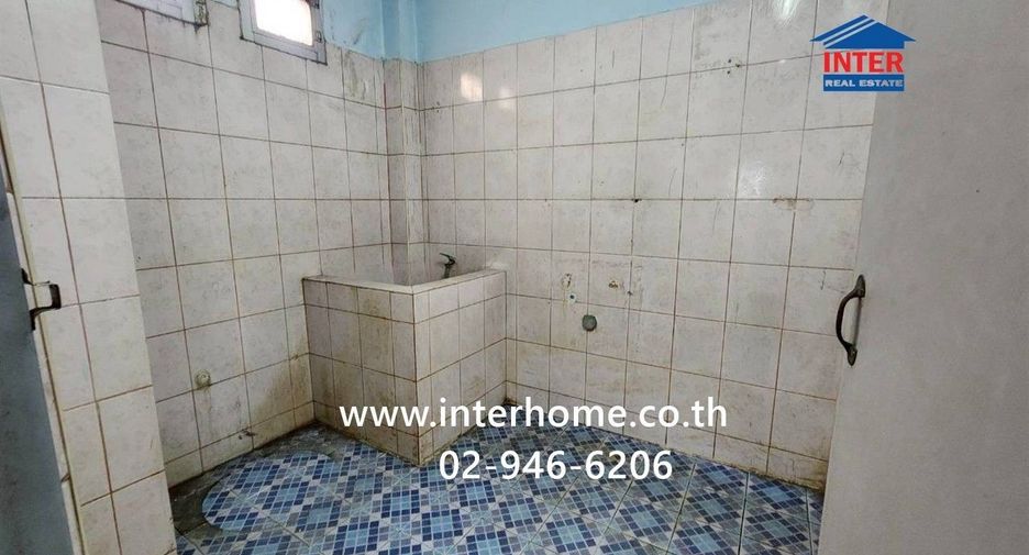 For rent and for sale 4 bedrooms retail Space in Bang Bon, Bangkok