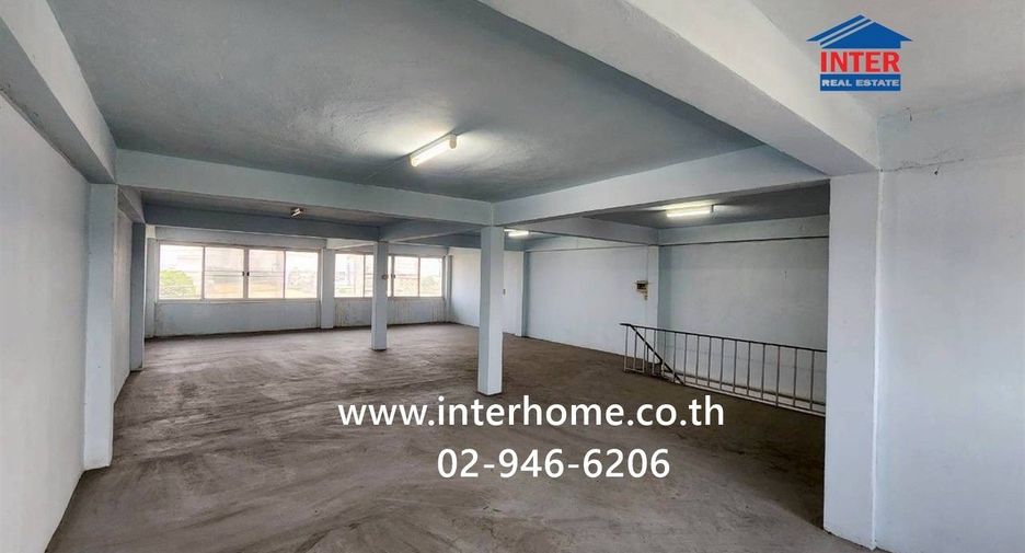 For rent and for sale 4 bedrooms retail Space in Bang Bon, Bangkok