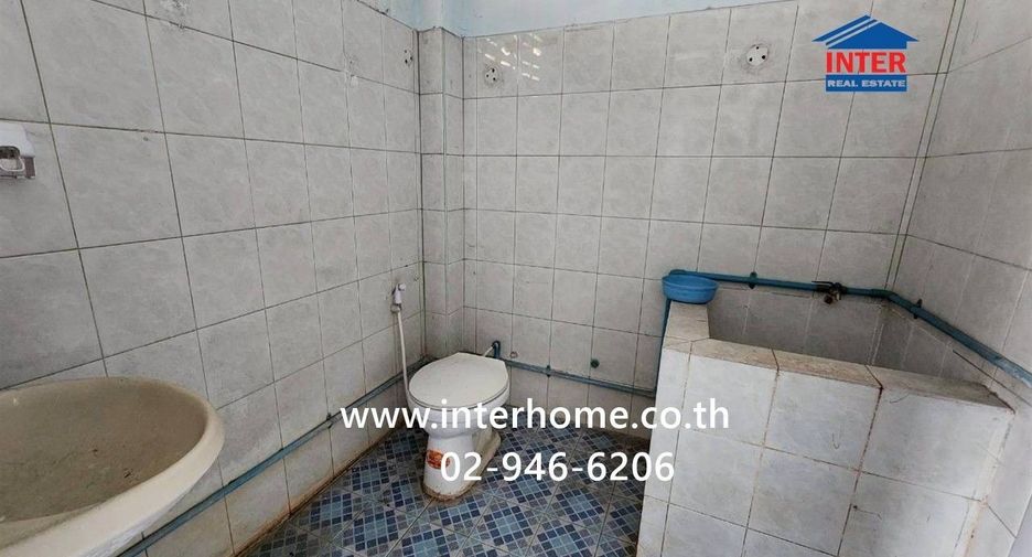 For rent and for sale 4 bedrooms retail Space in Bang Bon, Bangkok