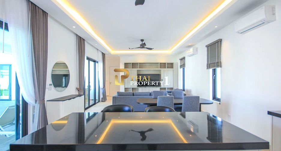 For sale 4 bedrooms villa in Hua Hin, Prachuap Khiri Khan
