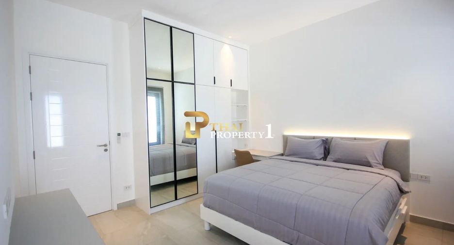 For sale 4 bedrooms villa in Hua Hin, Prachuap Khiri Khan