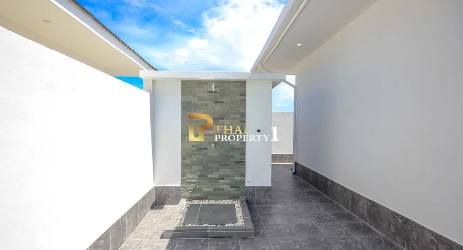 For sale 4 bedrooms villa in Hua Hin, Prachuap Khiri Khan