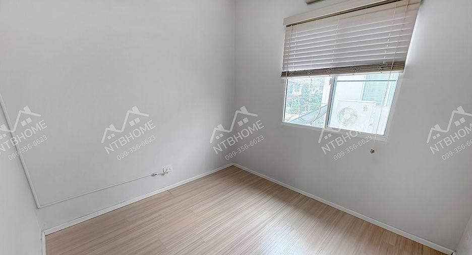 For sale 3 ベッドルーム townhouse in Bang Kruai, Nonthaburi