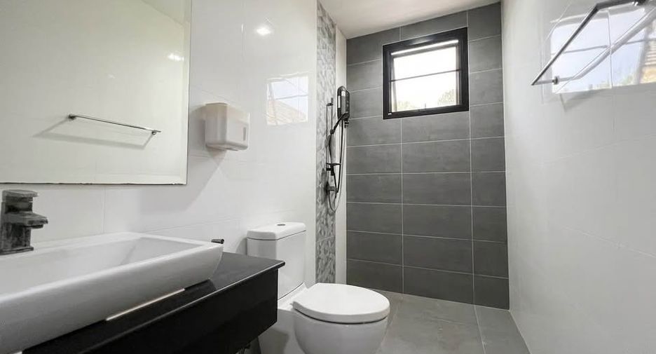 For sale 4 bedrooms house in Bang Bua Thong, Nonthaburi