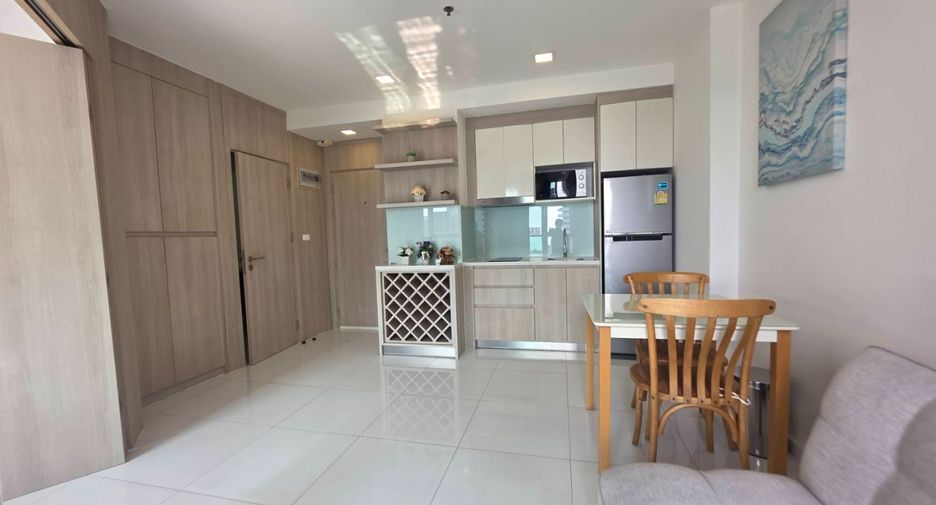 For rent 1 bed condo in Pratumnak, Pattaya