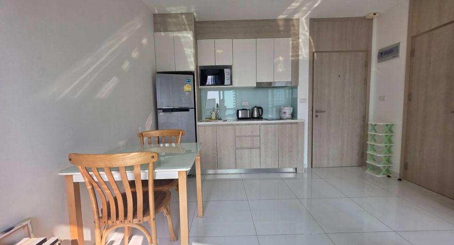 For rent 1 bed condo in Pratumnak, Pattaya