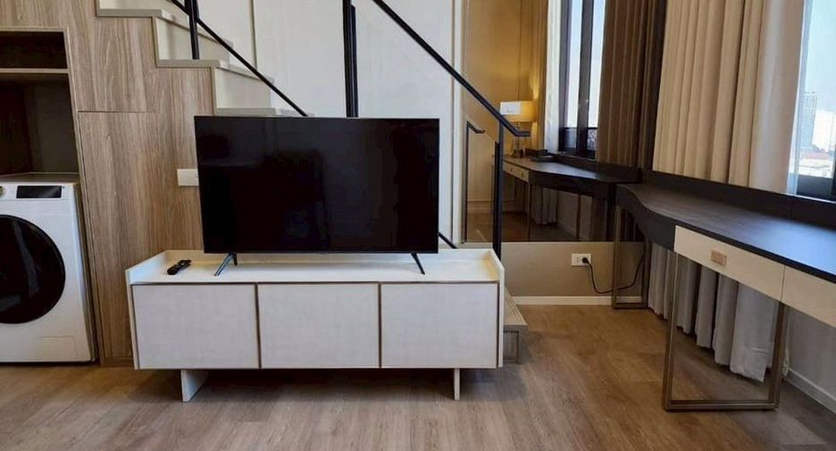 For rent 1 bed condo in Phra Khanong, Bangkok