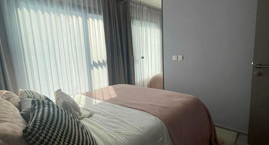 For sale 1 bed condo in Huai Khwang, Bangkok