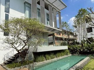 Haus zur Miete mit 3 Zimmer in Watthana, Bangkok