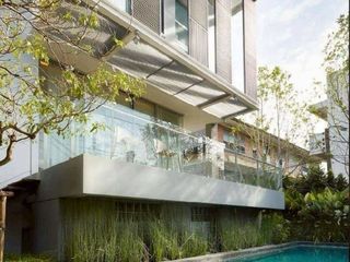 Haus zur Miete mit 3 Zimmer in Watthana, Bangkok