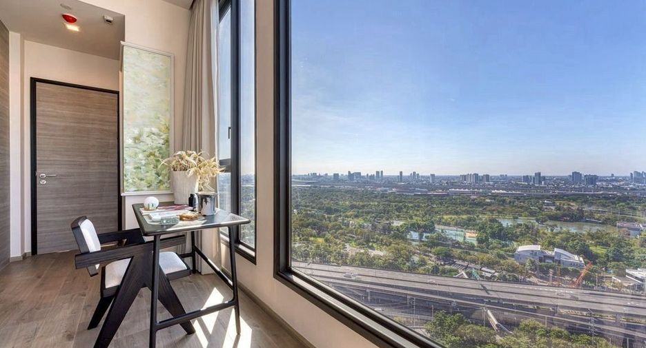 For sale 2 ベッドルーム condo in Chatuchak, Bangkok
