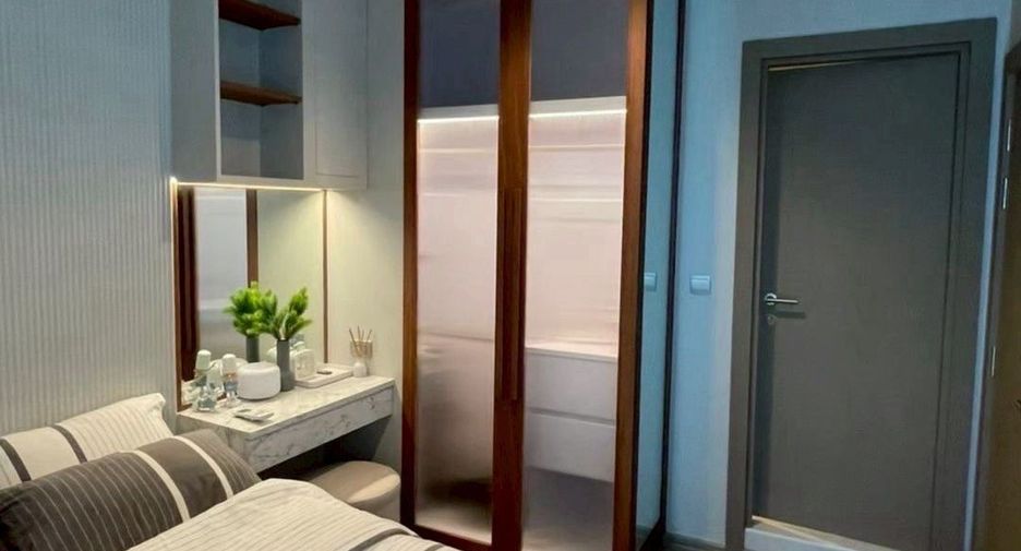 For sale 1 bed condo in Huai Khwang, Bangkok