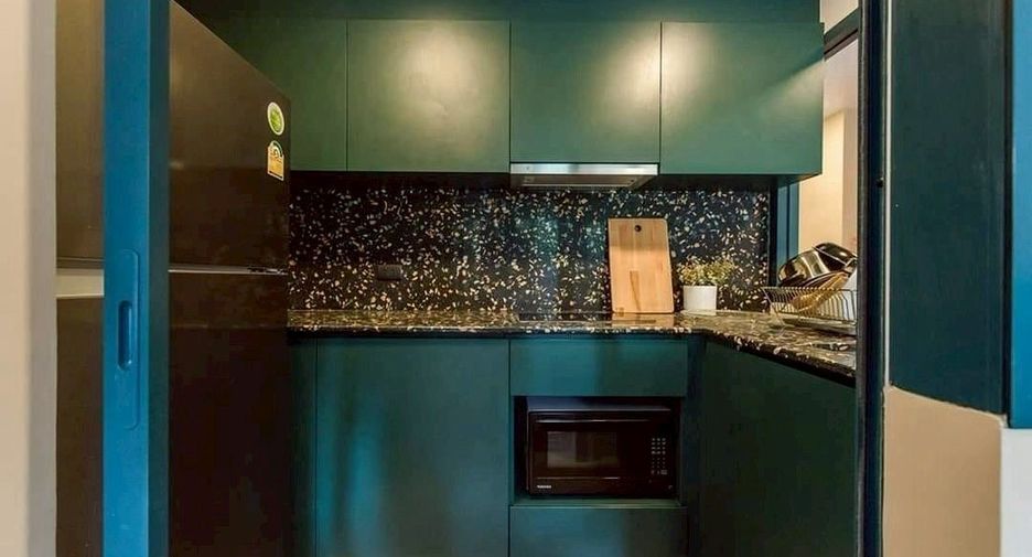 For sale 2 bedrooms condo in Khlong Toei, Bangkok