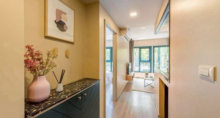 For sale 2 bedrooms condo in Khlong Toei, Bangkok