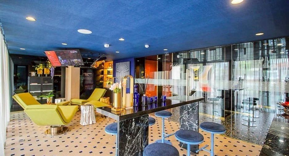For sale 2 bedrooms condo in Khlong Toei, Bangkok