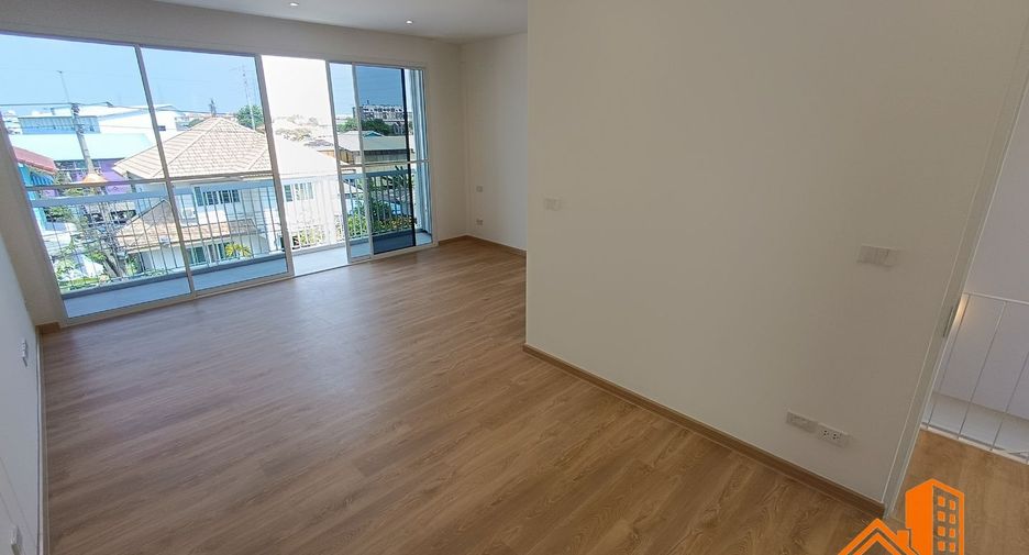 For sale 3 bedrooms retail Space in Bang Phli, Samut Prakan