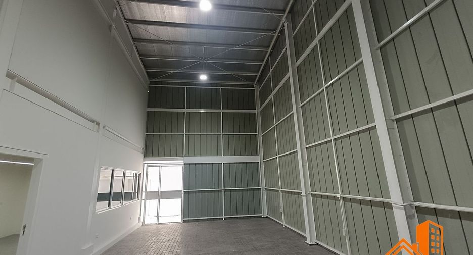 For sale 3 bedrooms retail Space in Bang Phli, Samut Prakan