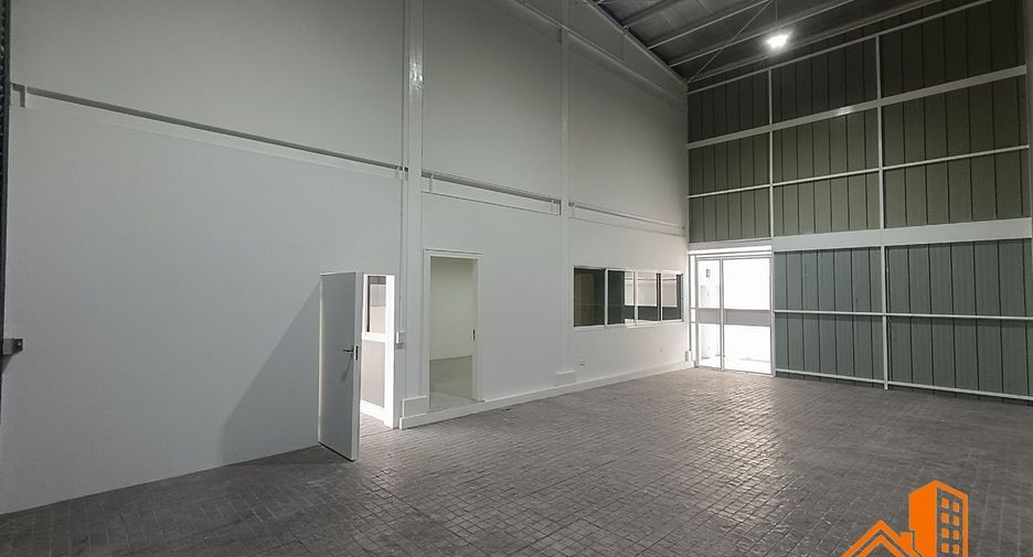 For sale 3 bedrooms retail Space in Bang Phli, Samut Prakan